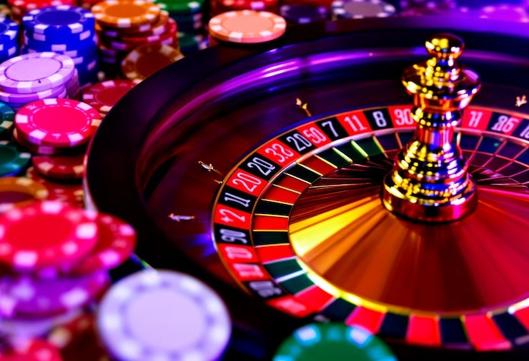 qqstar slot Game Library displaying slot game grid with Aviator, Sweet Bonanza, Gates of Olympus, and Mahjong Ways cards